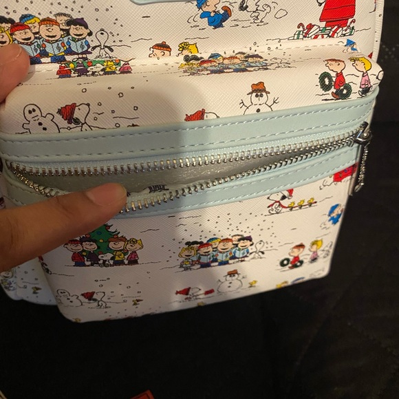 Loungefly Peanuts mini backpack & wallet. - Picture 5 of 10
